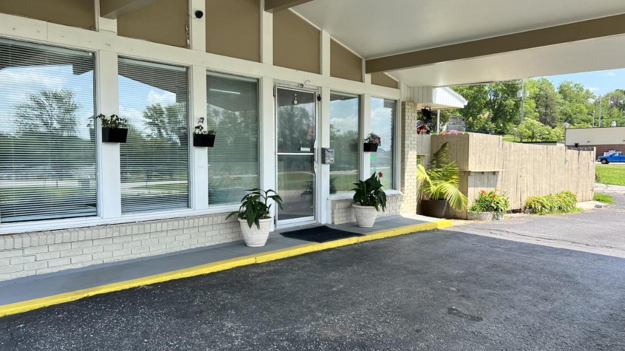 Capri Motel Avoca Exterior photo